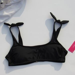 NWT shoulder tie bralette bikini top